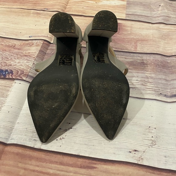 Women's Qupid Strappy High Heels - EUC - Picture 2 of 3